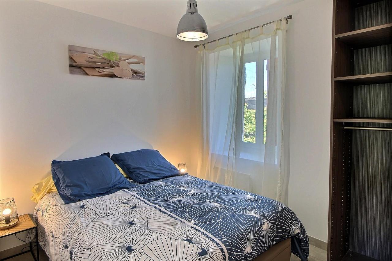 Apt type 3 en Duplex sur EVIAN les Bains vue lac Extérieur photo