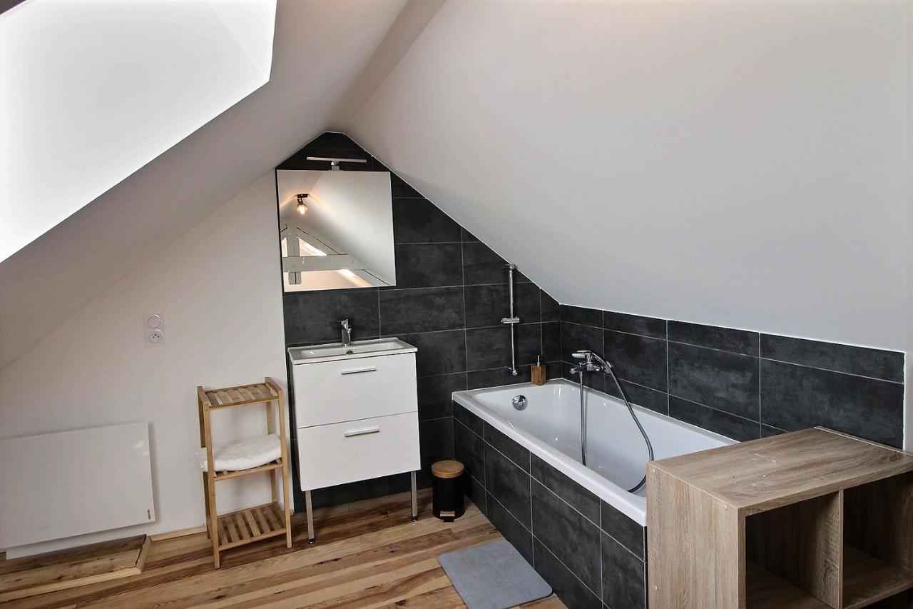 Apt type 3 en Duplex sur EVIAN les Bains vue lac Extérieur photo